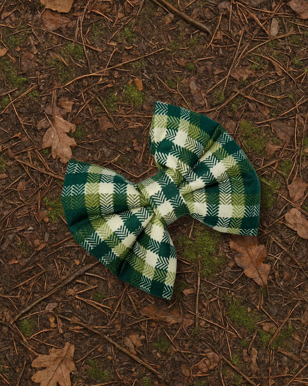 Evergreen Slip Over the Collar Bow Tie