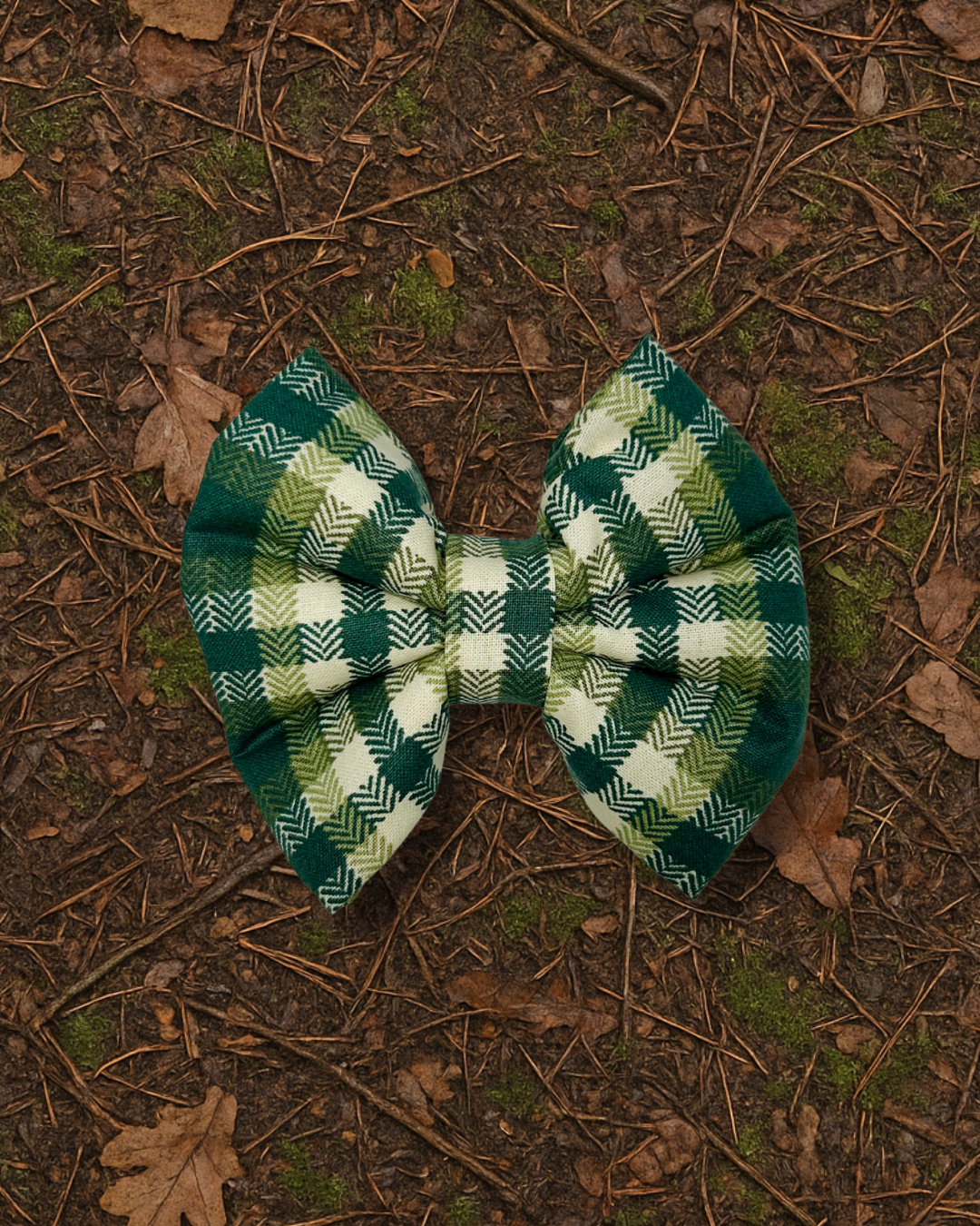 Evergreen Slip Over the Collar Bow Tie