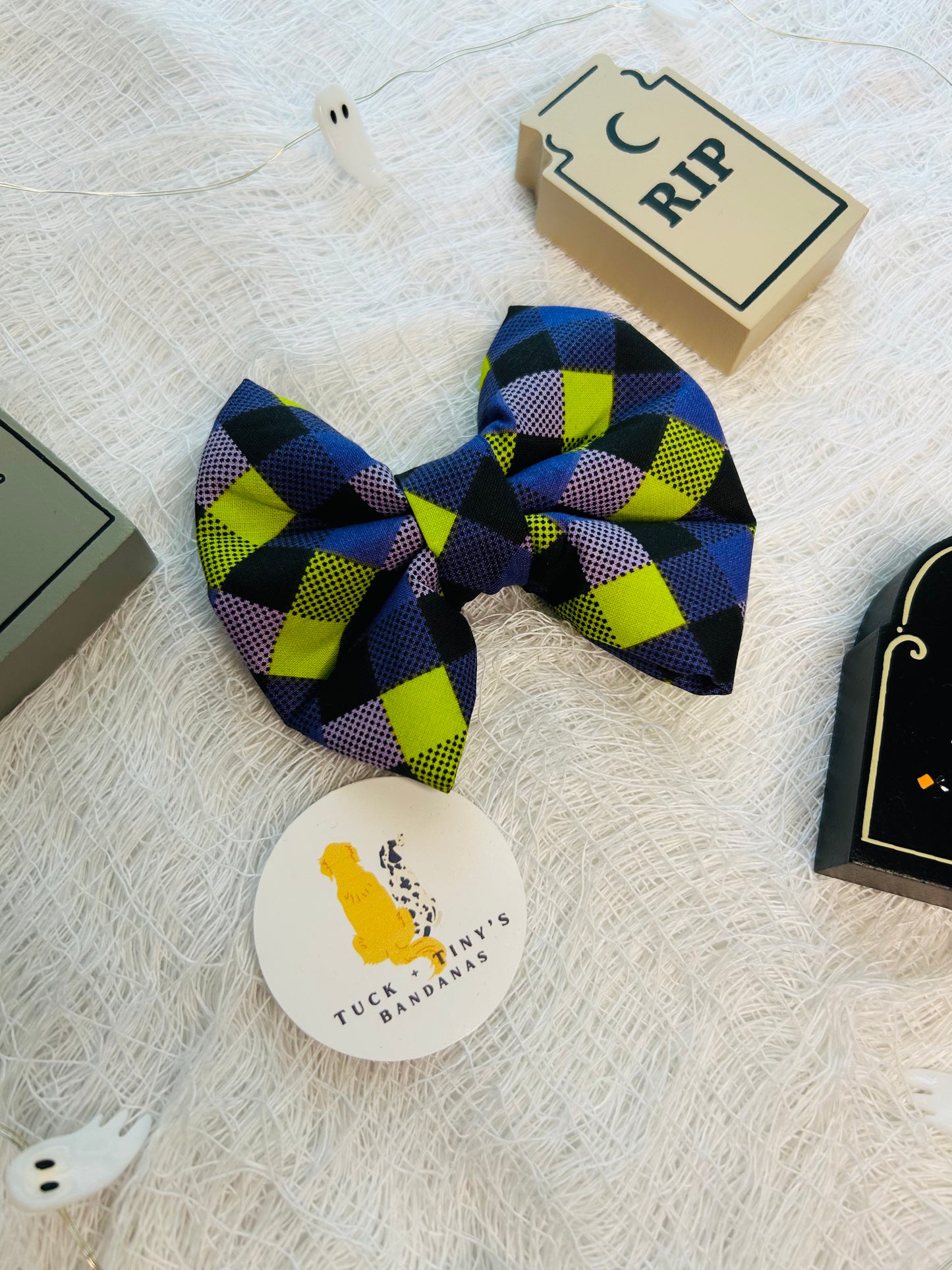 Ghostly Goblins Slip Over the Collar Bow Tie