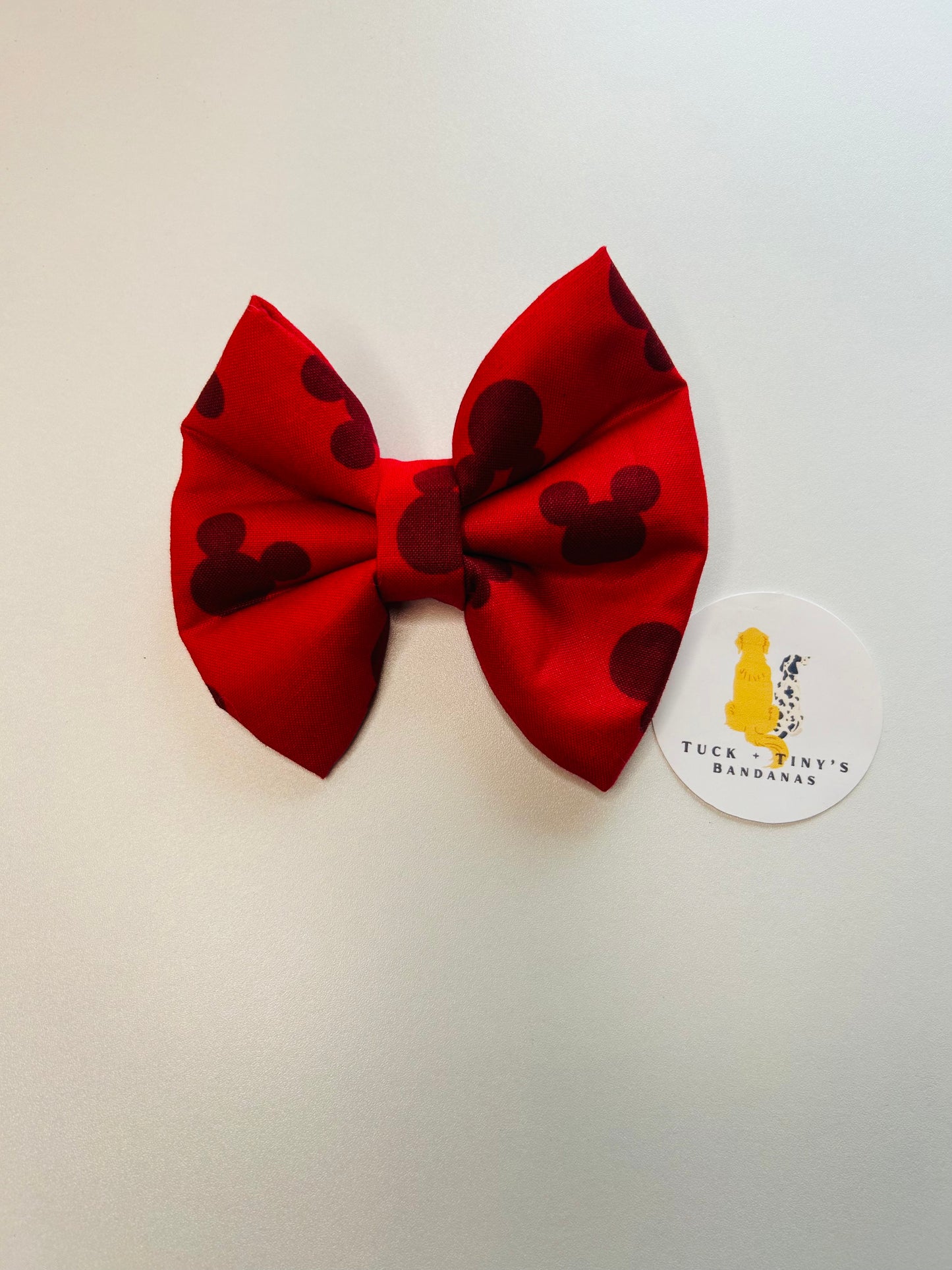 Meeska Mouska Slip Over the Collar Bow Tie