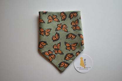 Fly Away Slip Over the Collar Bandana