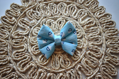 Gotcha Boy Slip Over the Collar Bow Tie