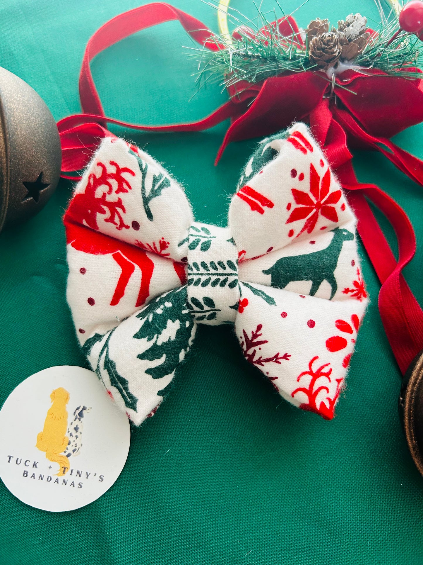 A Griswold Christmas Slip Over the Collar Bow Tie