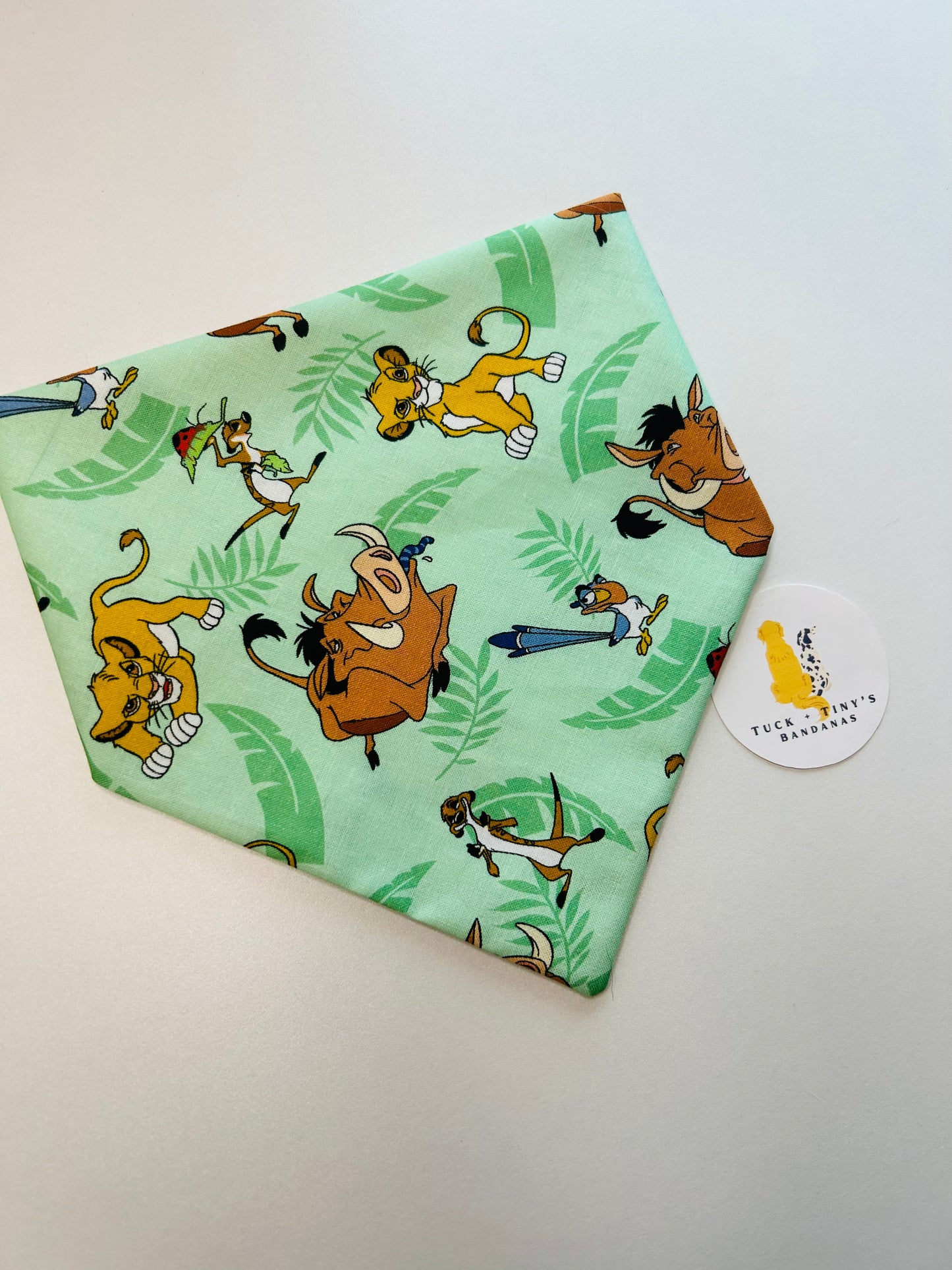 Hakuna Matata Slip Over the Collar Bandana